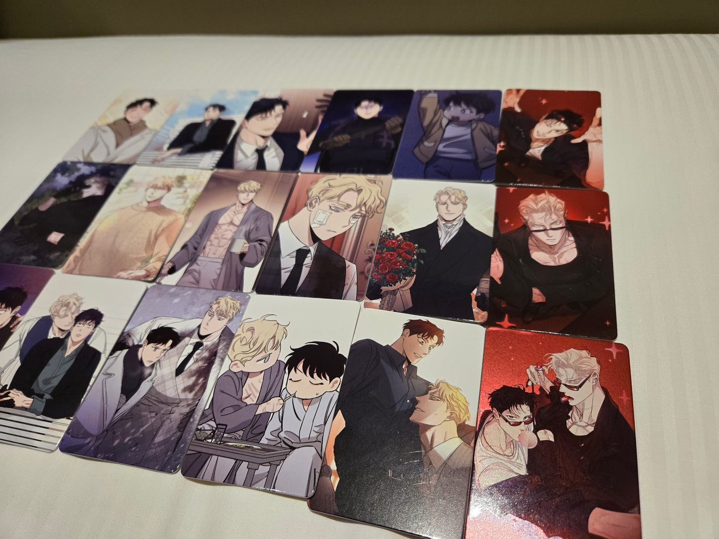 Roses and Champagne "Escape" Photocard Collection [FULL SET]