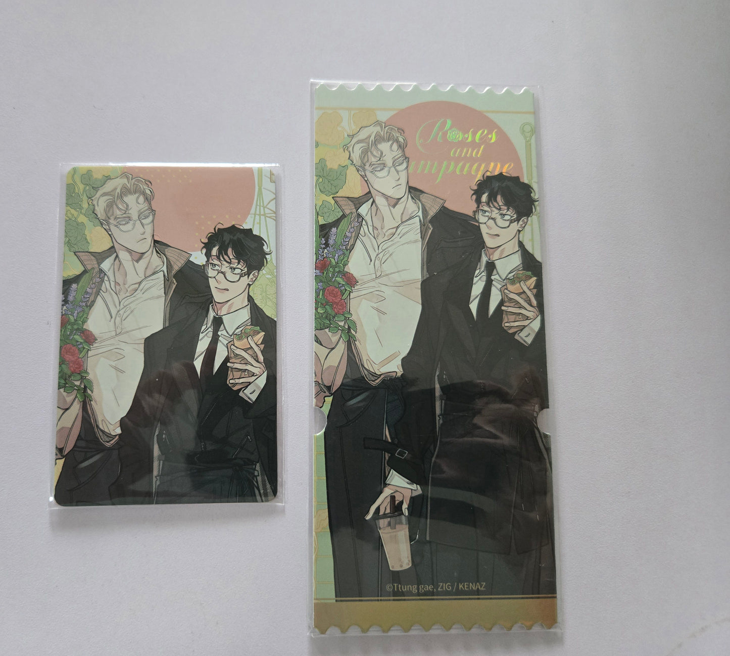Roses and Champagne Photocard Tickets Benefit Set