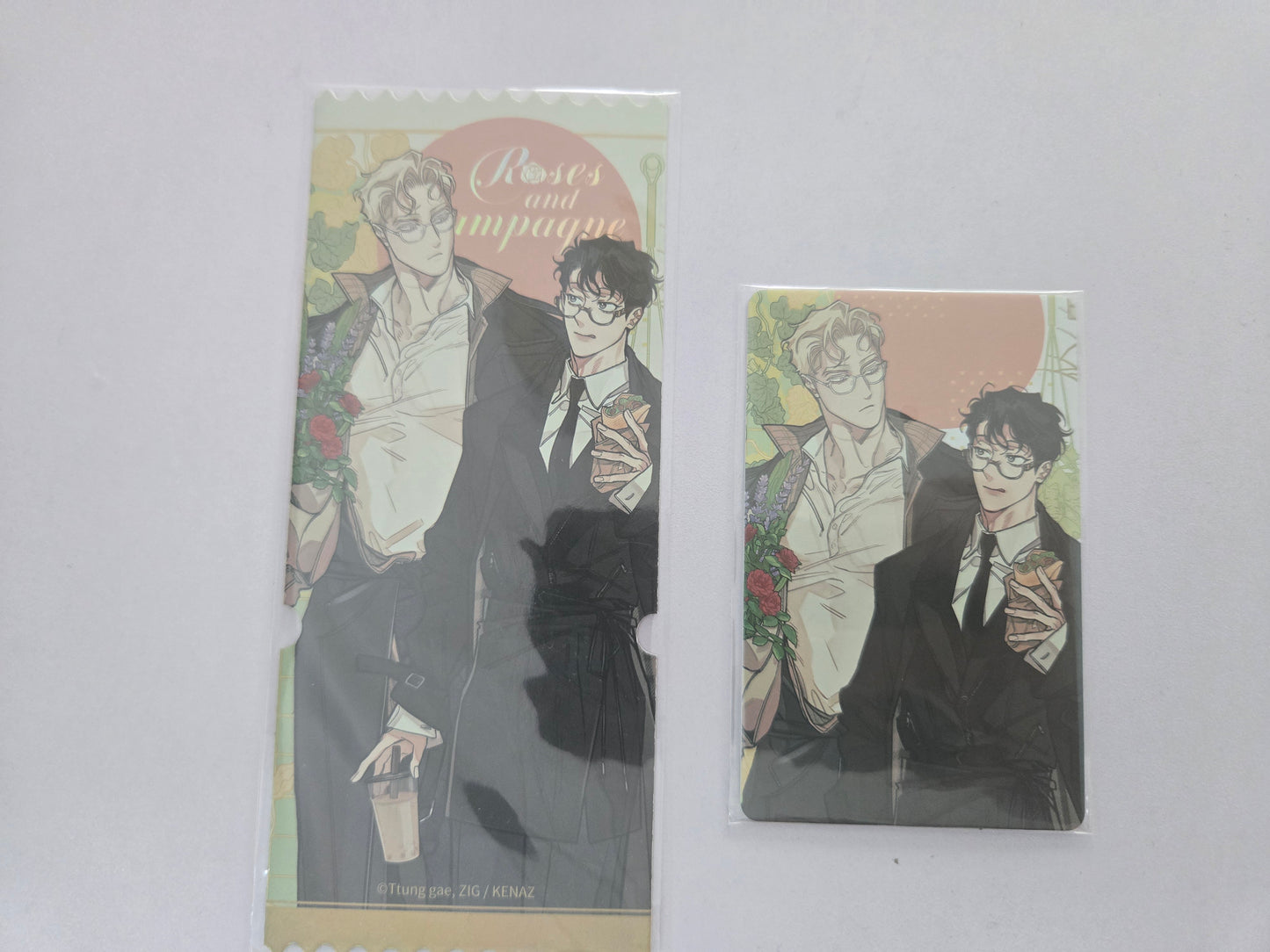 Roses and Champagne Photocard Tickets Benefit Set